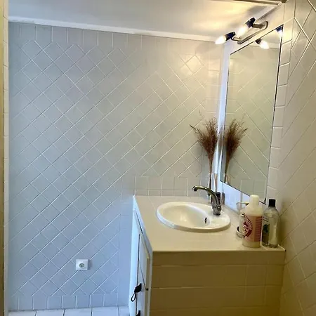 Avec Terrasse Privee Et Vue Exceptionnelle Lejlighed Hyères