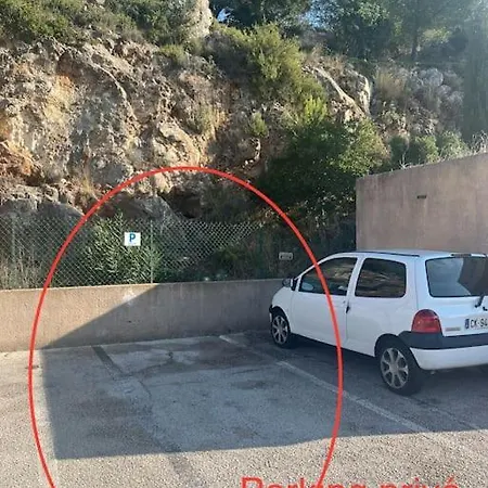 Avec Terrasse Privee Et Vue Exceptionnelle Hyères