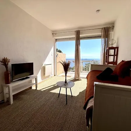 Avec Terrasse Privee Et Vue Exceptionnelle Apartment