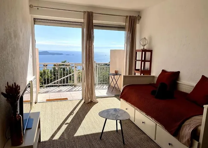 Apartment Avec Terrasse Privee Et Vue Exceptionnelle *