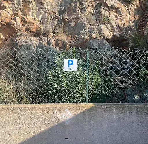 Avec Terrasse Privee Et Vue Exceptionnelle Apartment Hyères