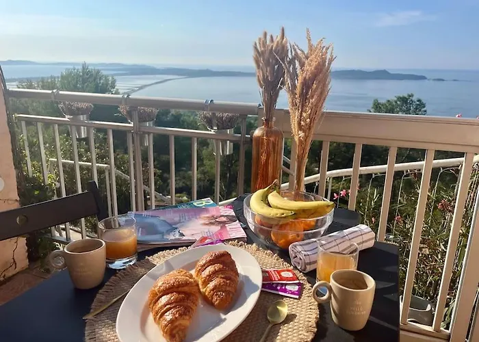 Avec Terrasse Privee Et Vue Exceptionnelle *