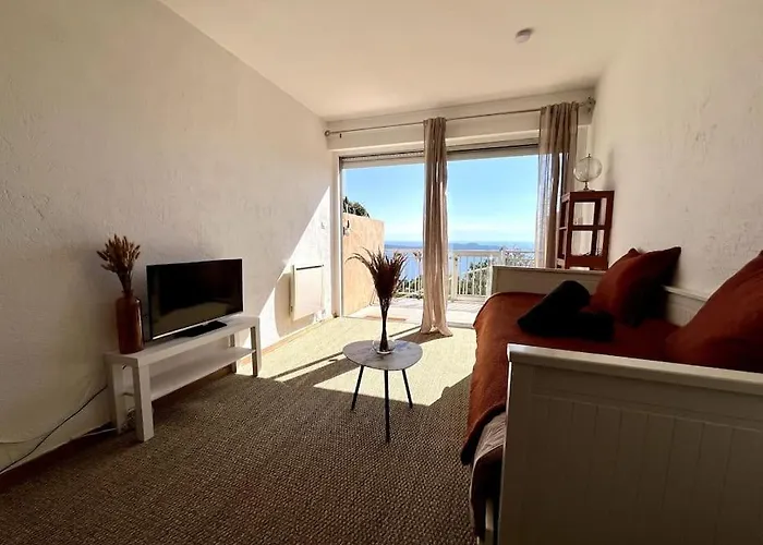 Avec Terrasse Privee Et Vue Exceptionnelle Apartment